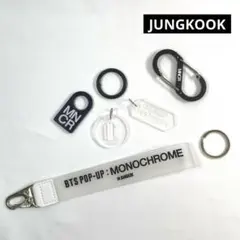 BTS JUNGKOOK GOLDEN展示会マイクキーリング - メルカリ