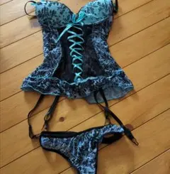 青と黒のレースアップコルセットセット