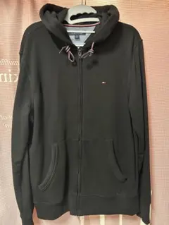トミーフィルフィガー　ジップアップパーカー黒　L 美品