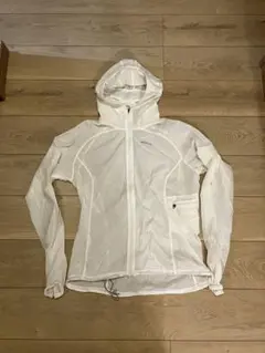 パタゴニア ライトバリアブルフーディ XS ホワイト　日除け　クリア