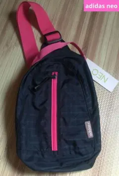 新品 adidas neo ナイロン ボディバッグ ワンショルダーバッグ