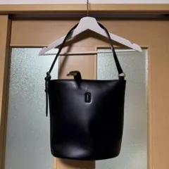 ZARAザラバケツトートバッグ