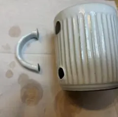 【金継ぎ・補修用】マグカップ 陶器製 縦縞デザイン ジャンク品