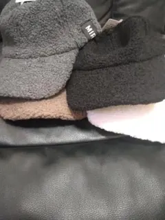 Item thumbnail for item a7105be9-2bf4-4ced-b5a3-a6ff616f3e51