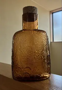 0506まで値下げ中】金津沙矢香 どんぐり ガラス オブジェ - メルカリ
