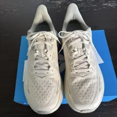 HOKA ホカCLIFTON 9 クリフトン　ベージュ　WIDE 27.5cm