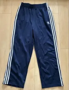 adidas トラックパンツ ネイビー