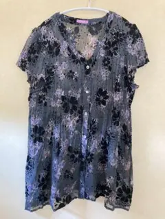 日本製 ワールド priverite 花柄シアーブラウス 羽織りにも◎