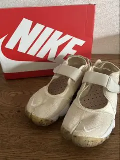 新品] NIKE AIR RIFT ベアリーグリーン 24cm - メルカリ