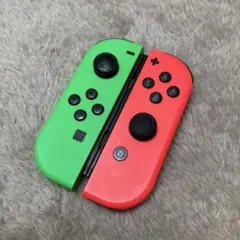 ③Nintendo Switch Joy-Con 純正　グリーン/ピンク