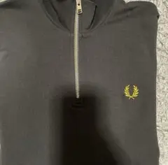 FRED PERRY ハーフジップ