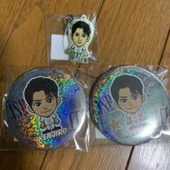 山下健二郎 缶バッジ 75mm、背景付きクリーナー