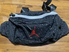 Item thumbnail for item fe8ecc18-024d-497c-9293-dd0145d60b80