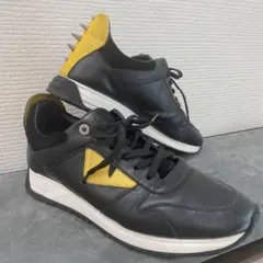 FENDI Roma スニーカー ブラック イエロー スタッズのサムネイル