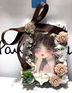 トレカデコブラウンホイップデコ硬質ケースデコ推し活y2k リボン薔薇ツリー