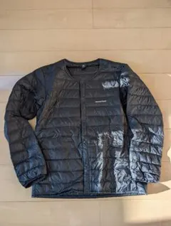 mont-bell ブラック 　スペリオダウン　ラウンドネック　 M