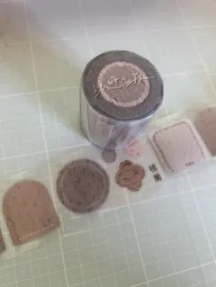 Item thumbnail for item 0570b6bf-5be9-4f63-8d2c-3a0ea21e6a41