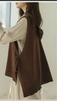 サイドリボンニットベスト