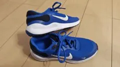 ナイキジュニアスポーツシューズ レボリューション 7 ２３cm