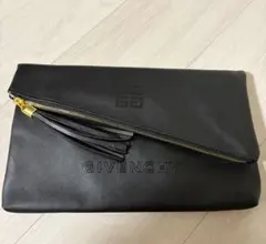 【GIVENCHY】クラッチバッグ ブラック タッセル付のサムネイル