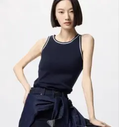 ユニクロ　リブタンクトップ アメリカンスリーブ ネイビー