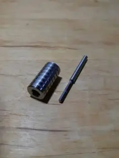 ミニ四駆ホイール貫通治具ペラタイヤ加工用ビット(先端振れ止め加工なし) セットのサムネイル
