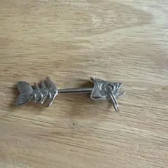 フィッシュボーン　キーホルダー　魚の骨