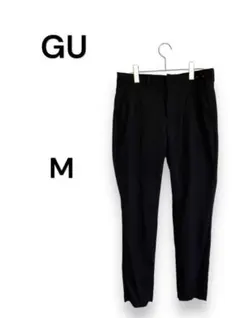 GU ストレートスラックスパンツ　黒ブラックMサイズ