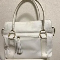 ハンドバッグ タッセル付き