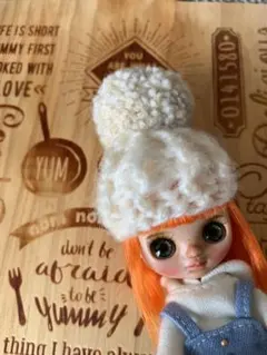 プチブライス　ニット帽　ぽんぽん付き　ハンドメイド