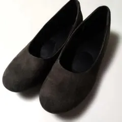 無印良品 ローヒールパンプスのサムネイル