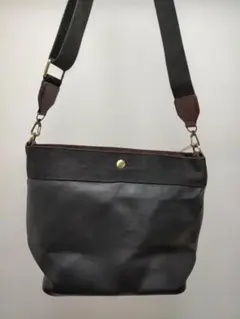 【新品】ikka　ショルダーバッグ　ブラック　黒　2WAY　251020-6Y