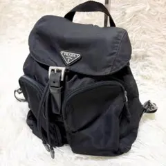 【美品】PRADA プラダ リュック 三角ロゴ 黒 ナイロン バックパックのサムネイル