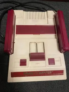 任天堂 ファミコン本体 HVC-001 【ジャンク品】