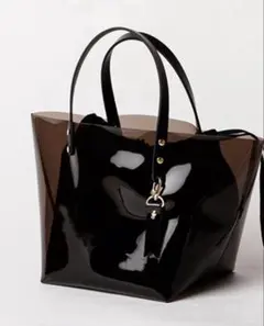 Item thumbnail for item 60bc068d-9989-4f6c-bda6-25e72a2b1652