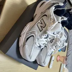 New Balance 530 スニーカー