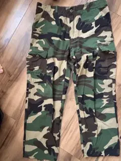 迷彩柄カーゴパンツ LARGE-REGULAR