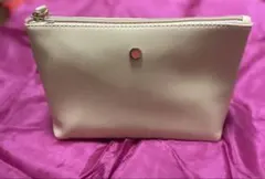 エミレーツビジネスクラス　ブルガリアメニティポーチ