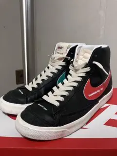 NIKE blazer