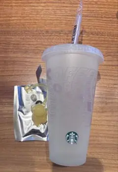スターバックス ミステリーカラーチェンジング リユーザブルカップ　ベア　セット