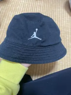 ベビー帽子のサムネイル