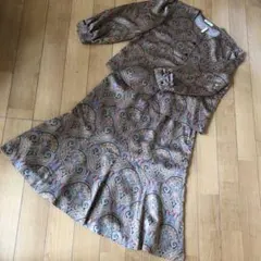 VINVERTブラウススカート　レトロセットアップ