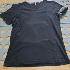 【美品】BURBERRY BLACK LABEL Vネック 半袖Tシャツ