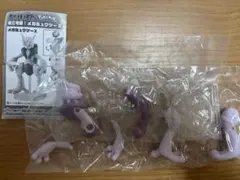 ポケモン メガミュウツーY フィギュア　ガチャガチャ