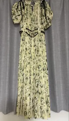 a*t様 【最終値下げ】スナイデル　花柄ワンピース