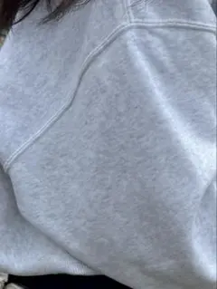 グレー スウェット
