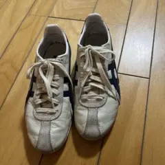 オニヅカタイガー スニーカー