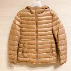 最終 UNIQLO ユニクロ ウルトラライトダウン フード付き ベージュ S