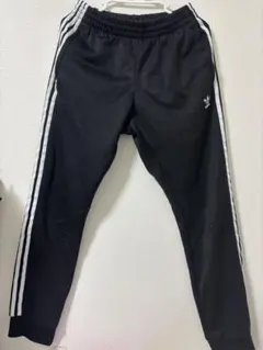 adidas トラックパンツ