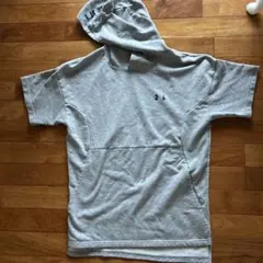 Under Armour HeatGear フード付きパーカー M グレー